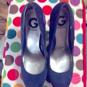 Guess platform pumps purple Blue and black